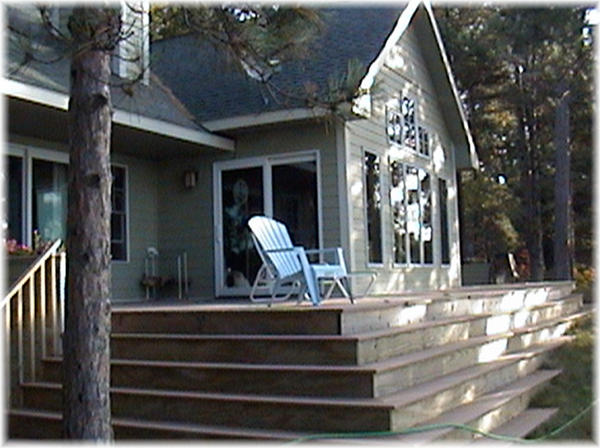 Font Lake Hideaway