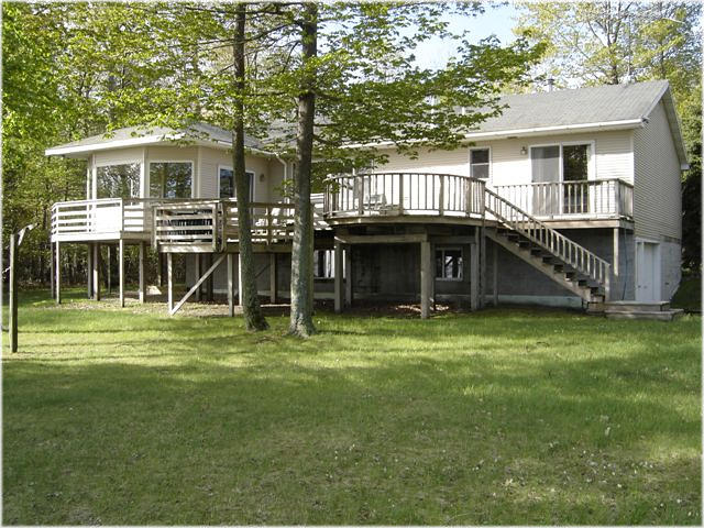 Waterfront Home Rental/wk