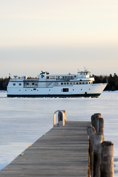 EI-by-the-dock_036_w