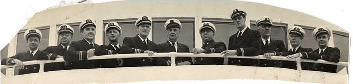 11captains_on_deck__white_