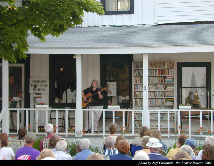 2music-on-the-porch-2002-27