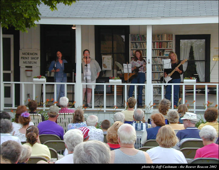 2music-on-the-porch-2002-48