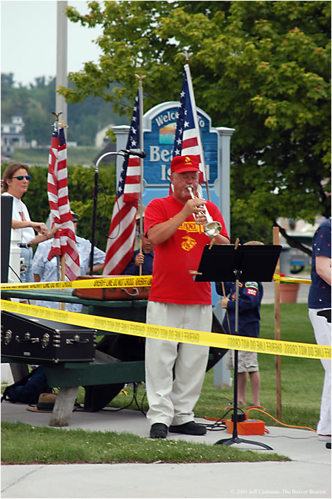 2Beaver_Beacon_Beaver_Island_4th_of_July_2003_JC_5681