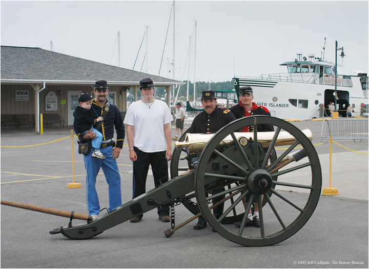 2Beaver_Beacon_Beaver_Island_4th_of_July_2003_JC_5687