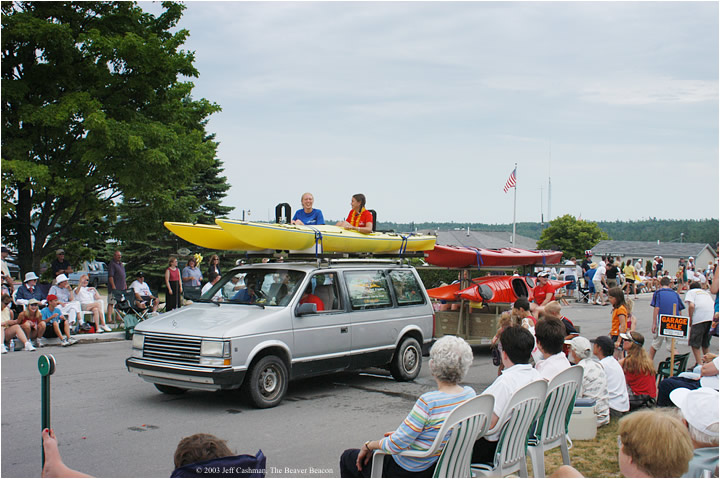 2Beaver_Beacon_Beaver_Island_4th_of_July_2003_JC_5769