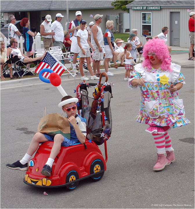 2Beaver_Beacon_Beaver_Island_4th_of_July_2003_JC_5852