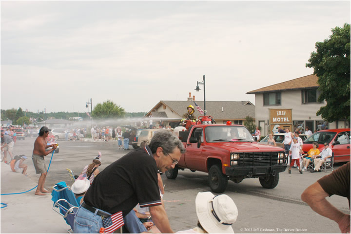 2Beaver_Beacon_Beaver_Island_4th_of_July_2003_JC_5888