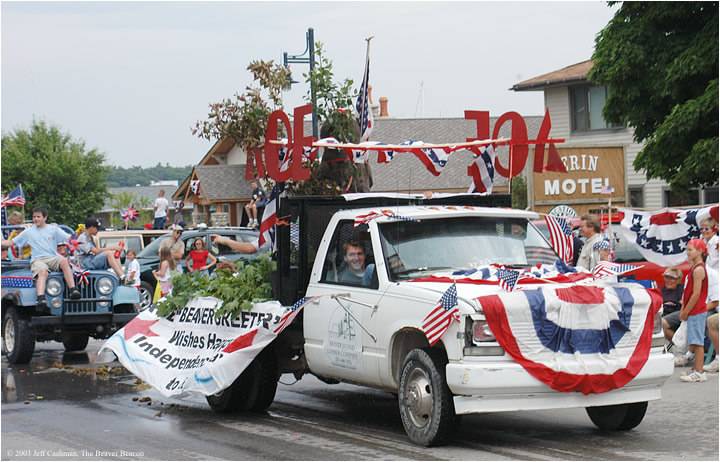 2Beaver_Beacon_Beaver_Island_4th_of_July_2003_JC_5955