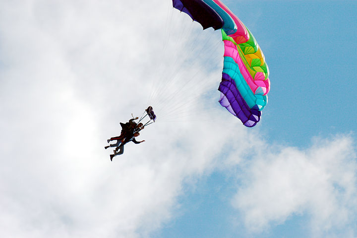 Beaver-Island-Beaver-Beacon07-2004-Sky-Diving-11