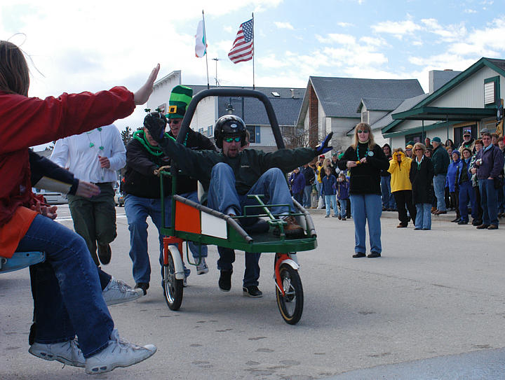 2004-beaver-beacon-beaver-island-st-patricks-day-23