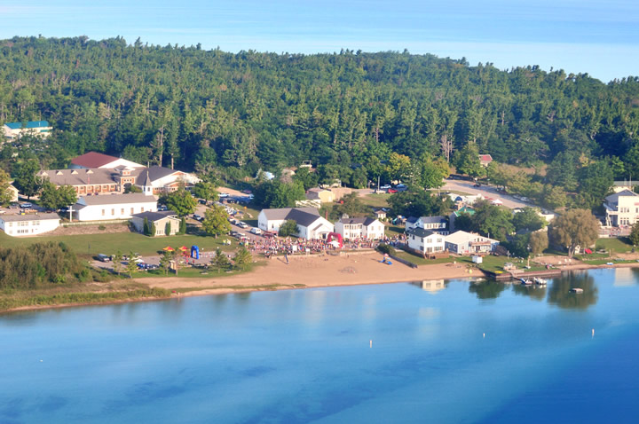 Beaver-Beacon-News-Beaver-Island-Marathon-JJC_5041