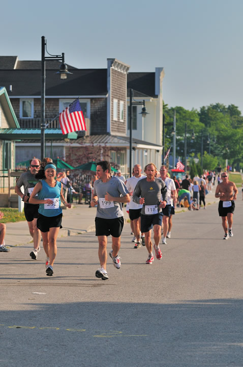 Beaver-Beacon-News-Beaver-Island-Marathon-JJC_5276