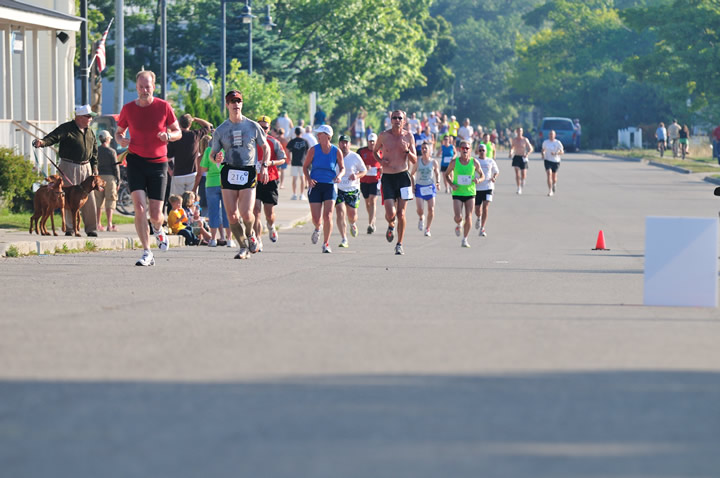 Beaver-Beacon-News-Beaver-Island-Marathon-JJC_5324