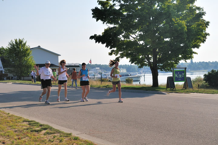 Beaver-Beacon-News-Beaver-Island-Marathon-JJC_5442