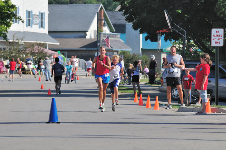 Beaver-Beacon-News-Beaver-Island-Marathon-JJC_5663