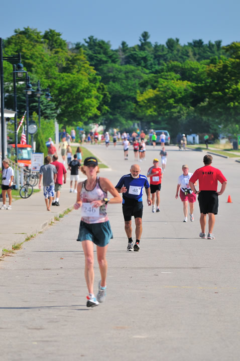 Beaver-Beacon-News-Beaver-Island-Marathon-JJC_6153