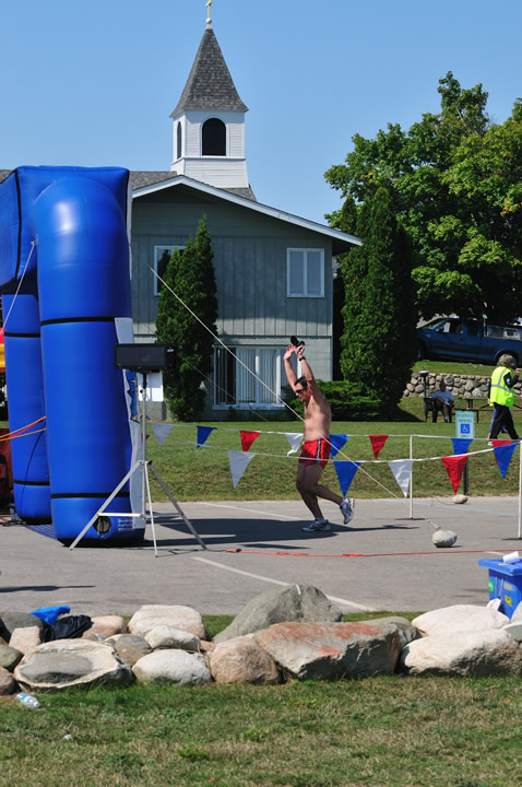 Beaver-Beacon-News-Beaver-Island-Marathon-JJC_6456