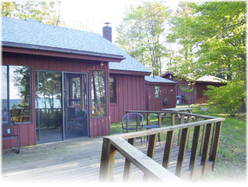 Cottage and Guest House on Lake Michigan